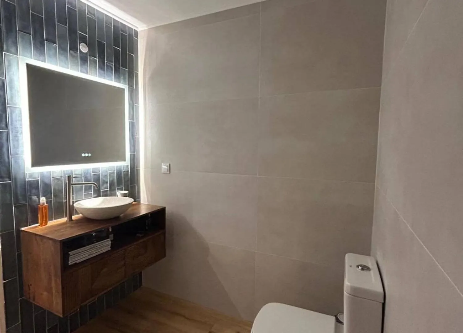 Peaceful 2 Bd In Monte Estoril Apartment Portugal